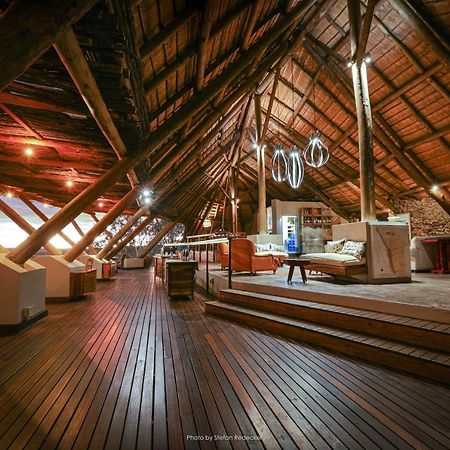 Ongava Lodge Окаукуехо Екстериор снимка